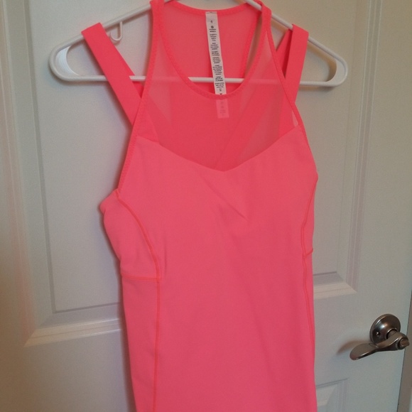 NWOT Lululemon  Sport Top, Size 6 - Picture 4 of 7